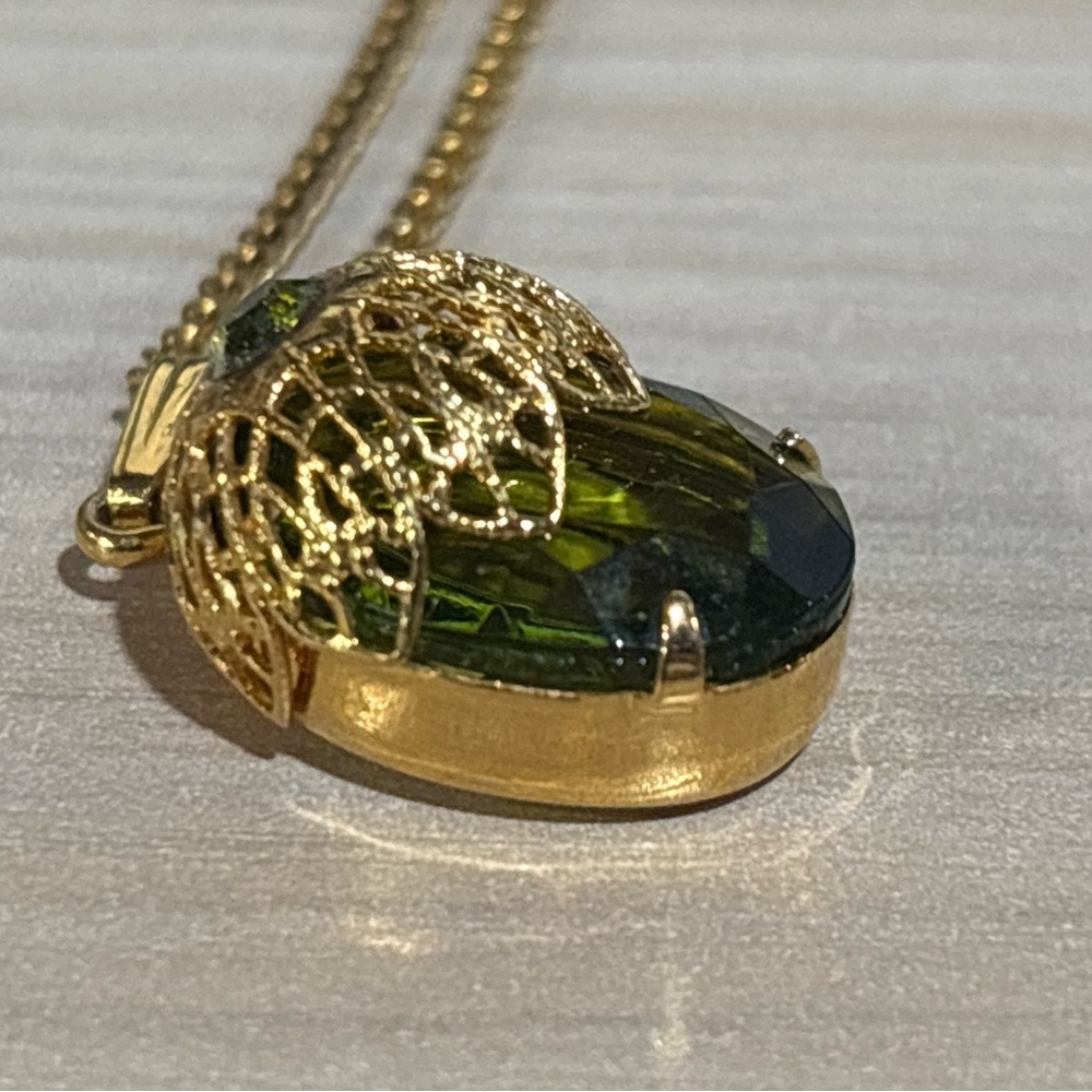 Juliana Parure-Delizza Elster Parure Sarah Coventry "Touch of Elegance" Necklace